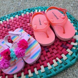 Lot of 2 Size 5 Baby Girl Sandals / Flipflops
